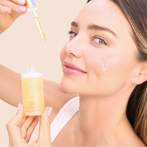 Kora Organics Noni Glow Face Oil New in box! 5ml